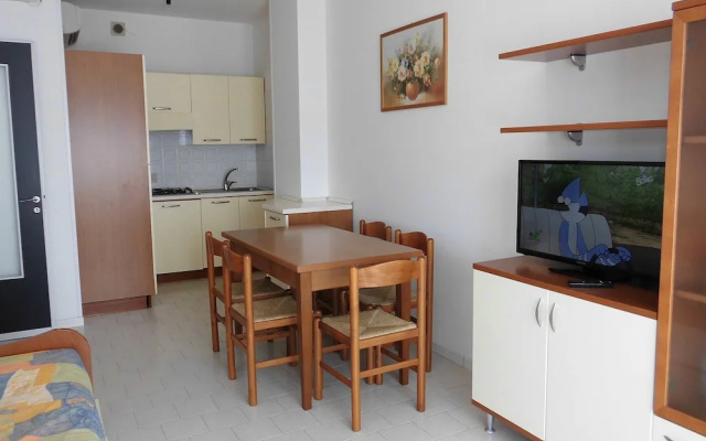 Serene Flat With Balcony and Pool - Beahost