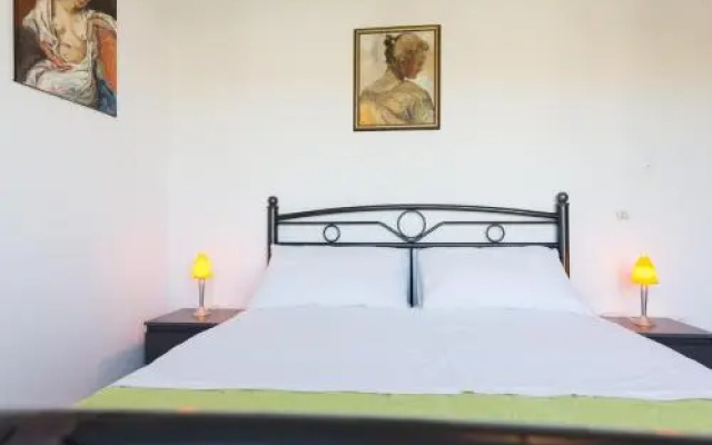 Apartment Mirjana