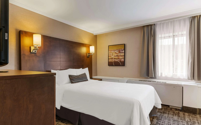 Best Western Ville-Marie Montreal Hotel & Suites