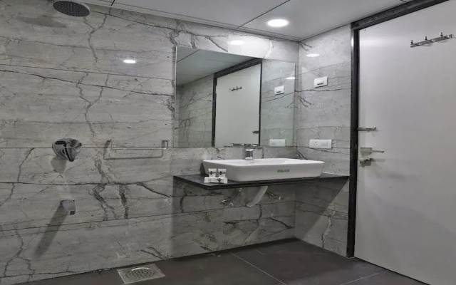 Hotel Privya by OYO Rooms