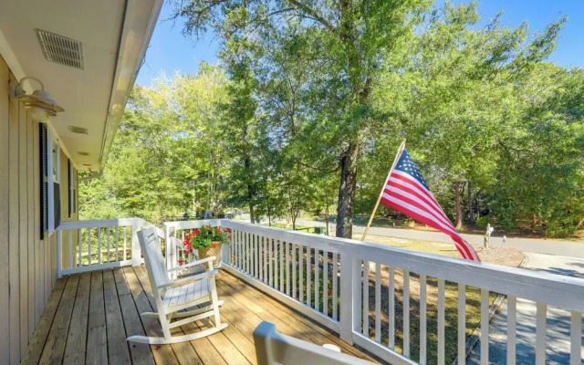 Lovely Emerald Isle Home, Walk to Beach!