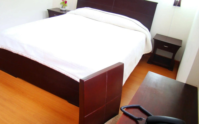 Hotel Galería Real