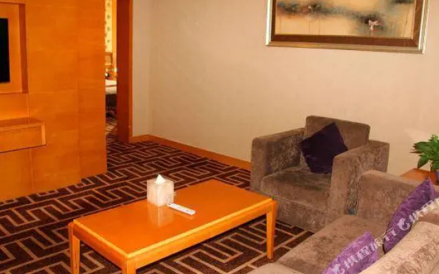 Henghui New Century Grand Hotel