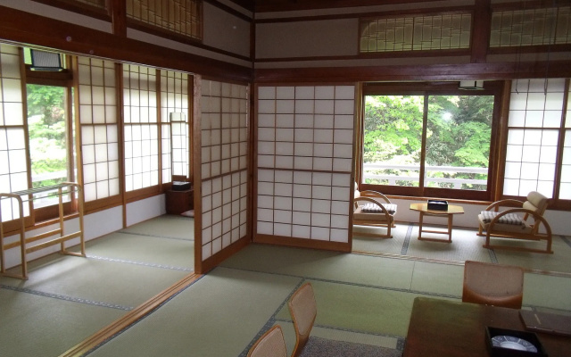 Отель Takaragawa Onsen Osenkaku