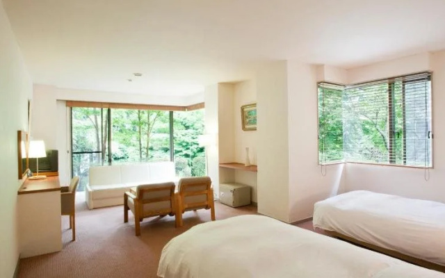 Shiki Resort Gora Saika