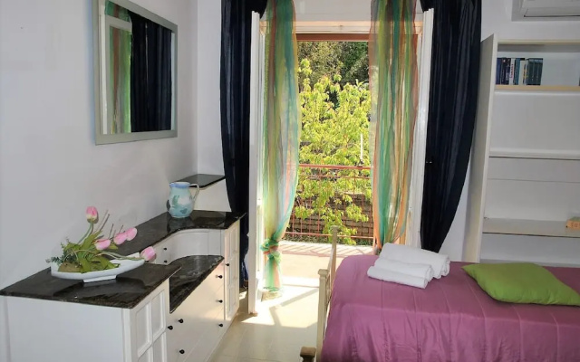 Villa Lina for 7 Persons Near the Beach