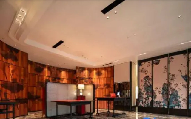 Tongxiang Weijia Hotel (Renmin Road1581)