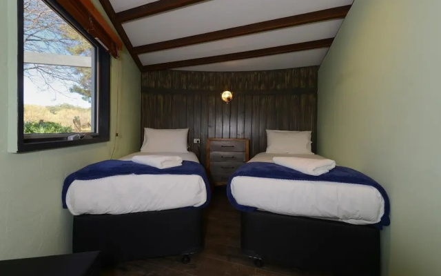 Taylors Bay Cottage