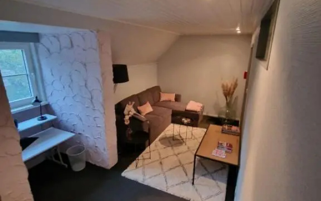 Pivoné Assebroek