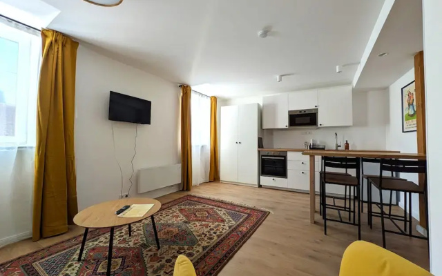 mg4 Apartments