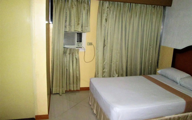 Discovery Hotel and Restaurant