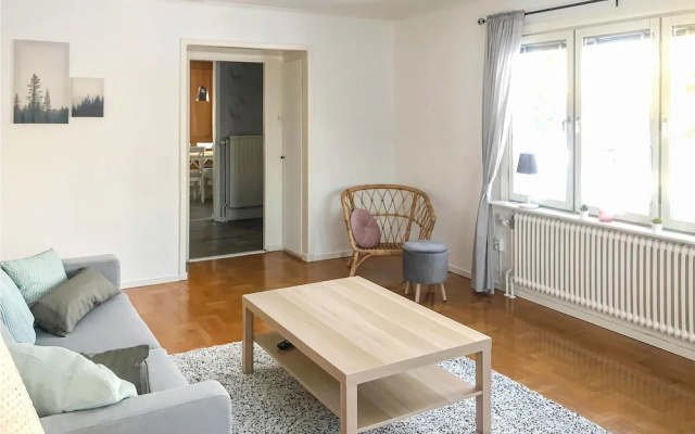 Nice Home in Auktsjaur With Sauna and 2 Bedrooms