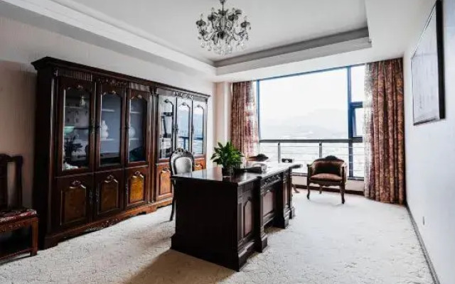 Yunhe Huangcheng International Hotel
