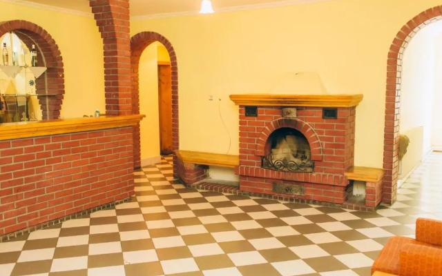 Hotel & Restaurant complex Berizka