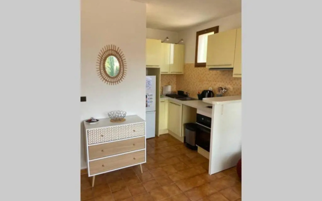 T2- 2adultes/2enfants centre-ville, proche plages