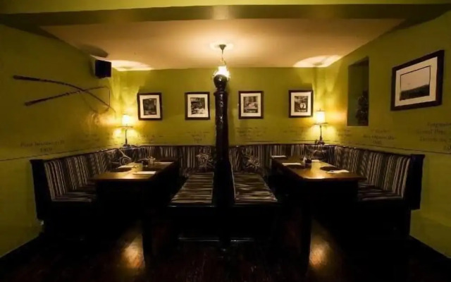 Tullylagan Country House Hotel