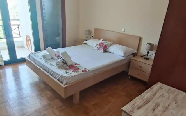 Villa Rodia 2 guests