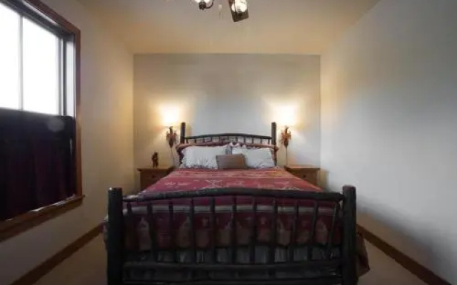 Drake Park Villa-On River-3BR/2.5B