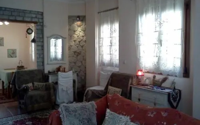 Dreamcatcher Maisonette No.2