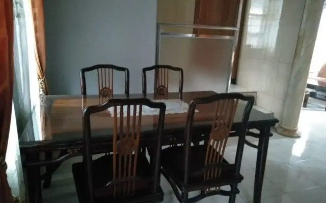Villa Trijaya