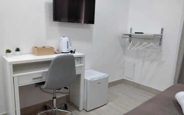 New era Rooms