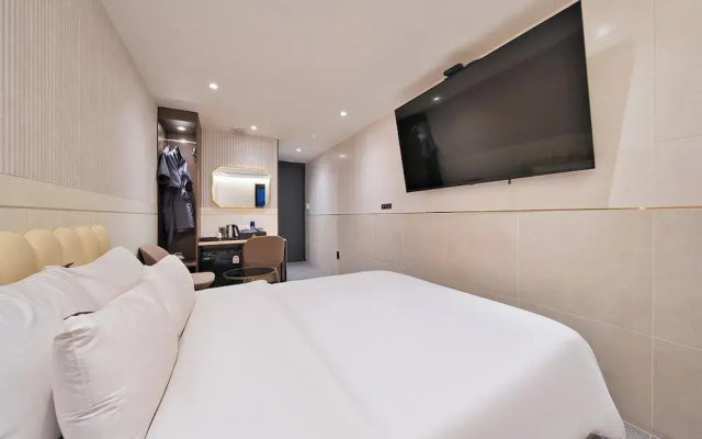 Suwon Hound Hotel