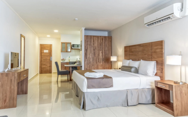 Отель Majestic City Suites & Beach