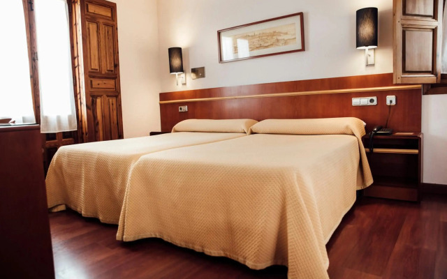 Hotel Santa Isabel