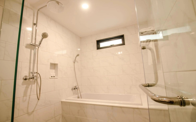 Hotel MAYU Chiang Mai