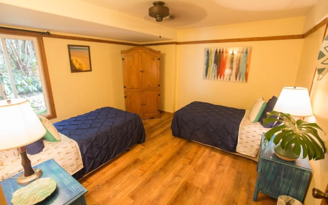 Hale Mauna Loa Lower 3 Bedroom Apts