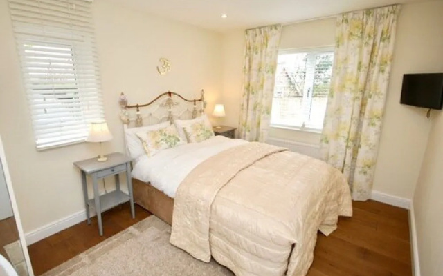 Chestnuts Bed & Breakfast