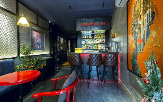 Laguna 4