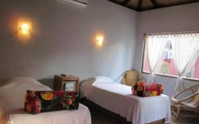 Pyi1 Guest House
