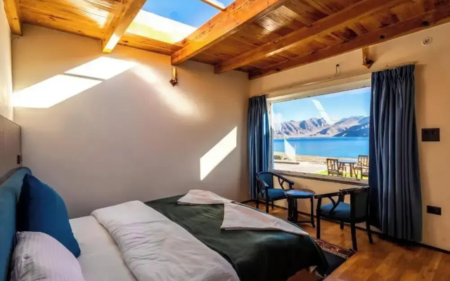 Grand Retreat
