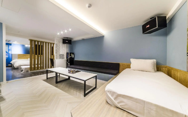 Shinchon Vogue Hotel