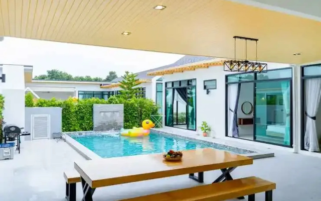 Villa Paramount 1