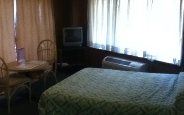 Yough Valley Motel