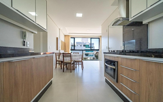 182 - Lindo apartamento 2 suítes em Mariscal