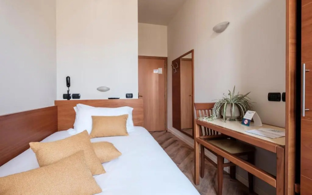 Hotel Lory