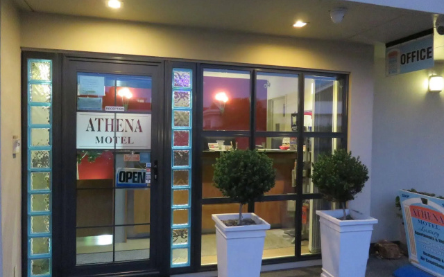 Athena Motel & Apartments