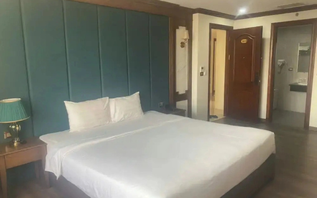 Duc Chung Hotel Ha Long