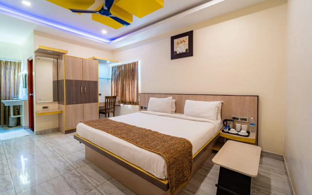 Thaneegai Residency