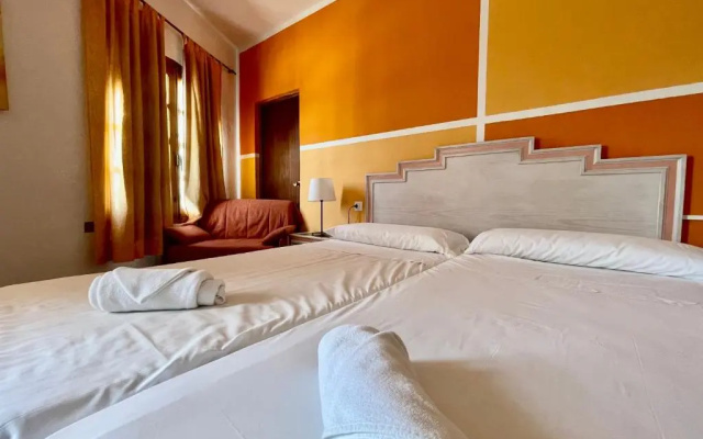 Hostal Los Arcos