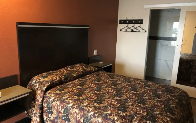 Parlour Motel