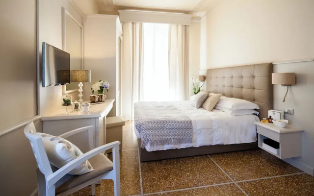 Hotel Mediterraneo