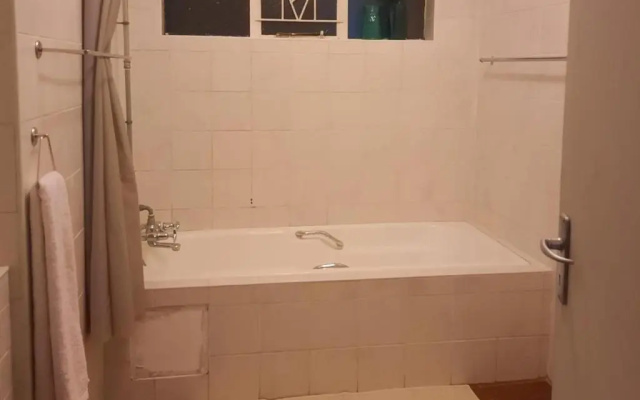 Woodii Guest House