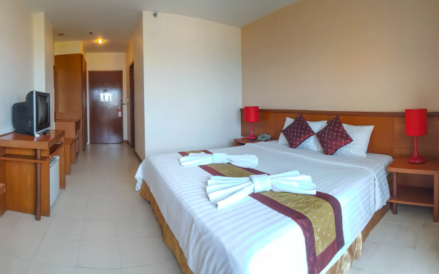 Eastiny Plaza Hotel