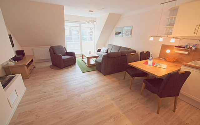 Les Belles, Haus Bastien, FW Noble, Whg 9