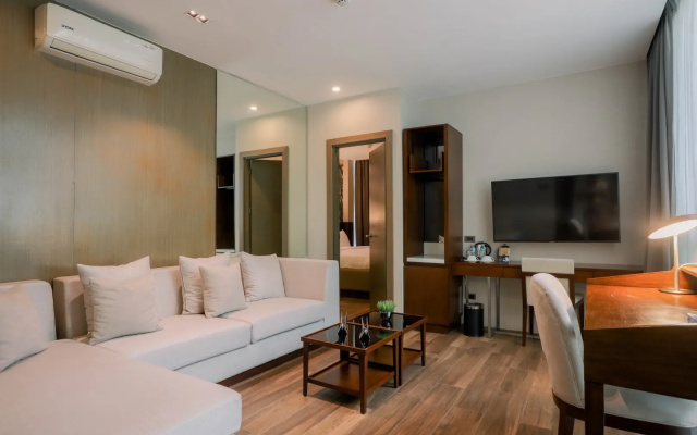 The Henry Hotel Roost Bacolod