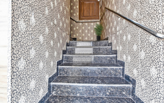 Capital O 86466 Hotel Pearl Grand